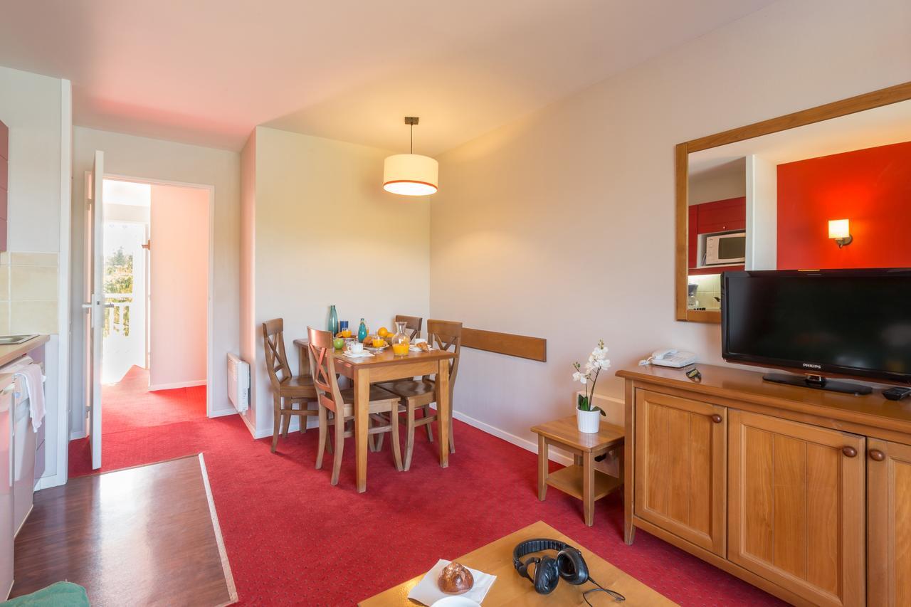 Residence Pierre & Vacances Le Hameau Du Lac Marciac Rom bilde